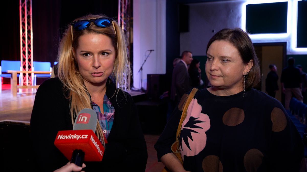 Mezi lidmi na předvolební debatě v Ostravě: Kraj by měl být atraktivní a lákat mladé lidi, říkají